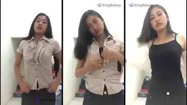 Dokumentasi Tante Semok Cantik Live Bersantai Kasur