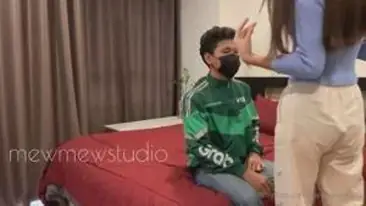 Gadis Cantik Pasrah Goyang Hotel Bareng Ojek