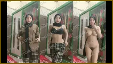Laura Jilbab Colmek Habis Pulang Kerja Buat Follower